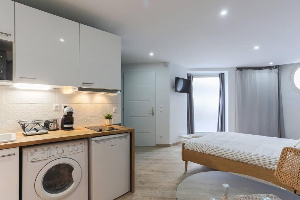 Rose, Appartement Confortable Proche Metro Μονρούζ Εξωτερικό φωτογραφία